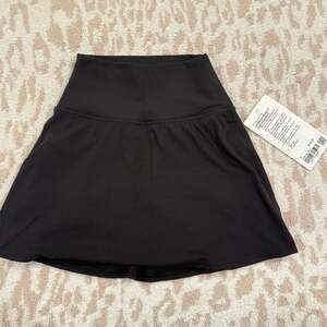 Lululemon Flutter Hem High-Rise Tennis Skirt Black